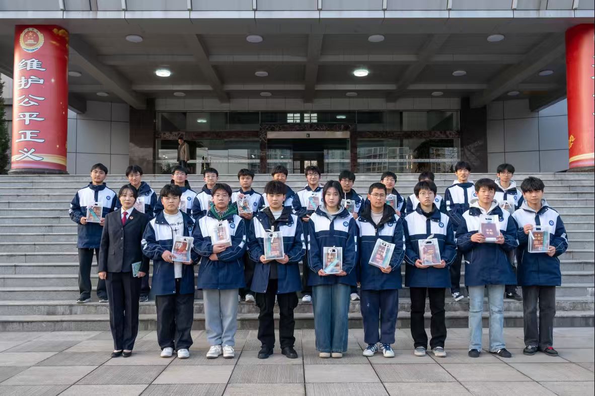 市检察院“未成年人法治教育基地”正式启用